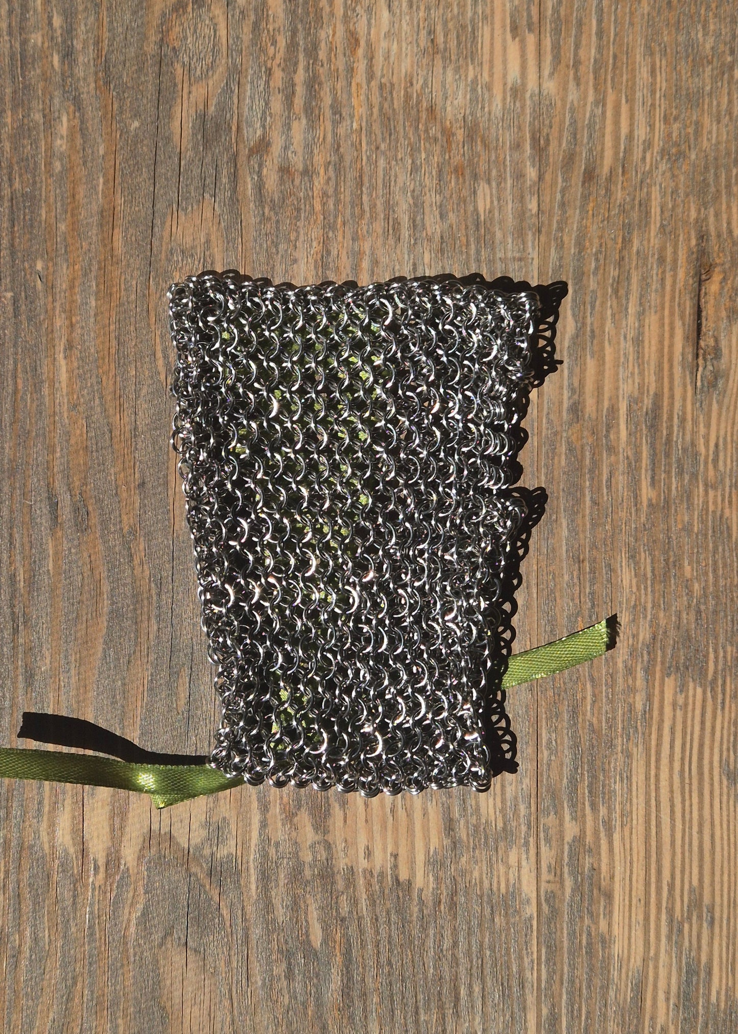 PROVIDENCE rękawiczka chainmail ze wstążką