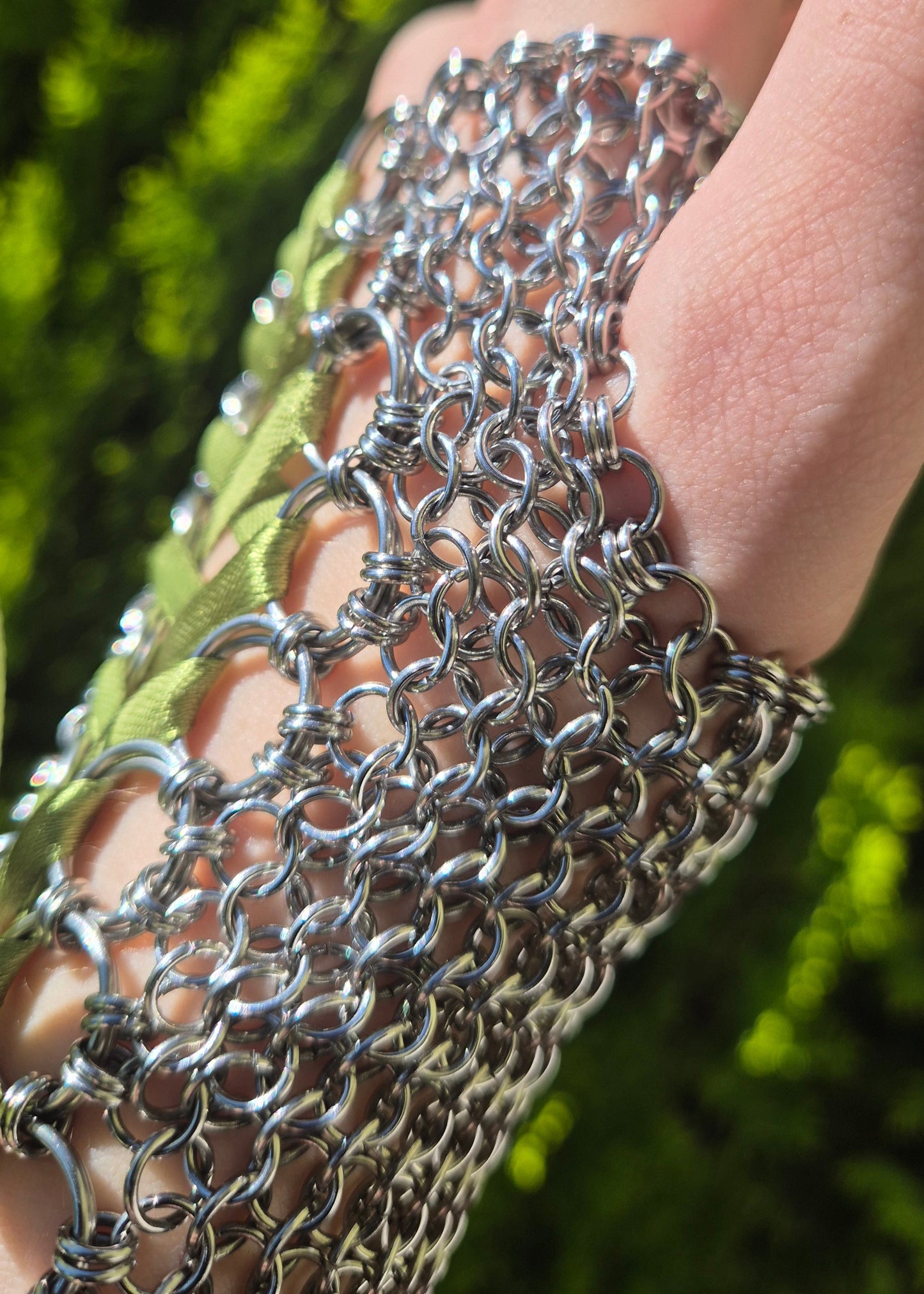 PROVIDENCE rękawiczka chainmail ze wstążką