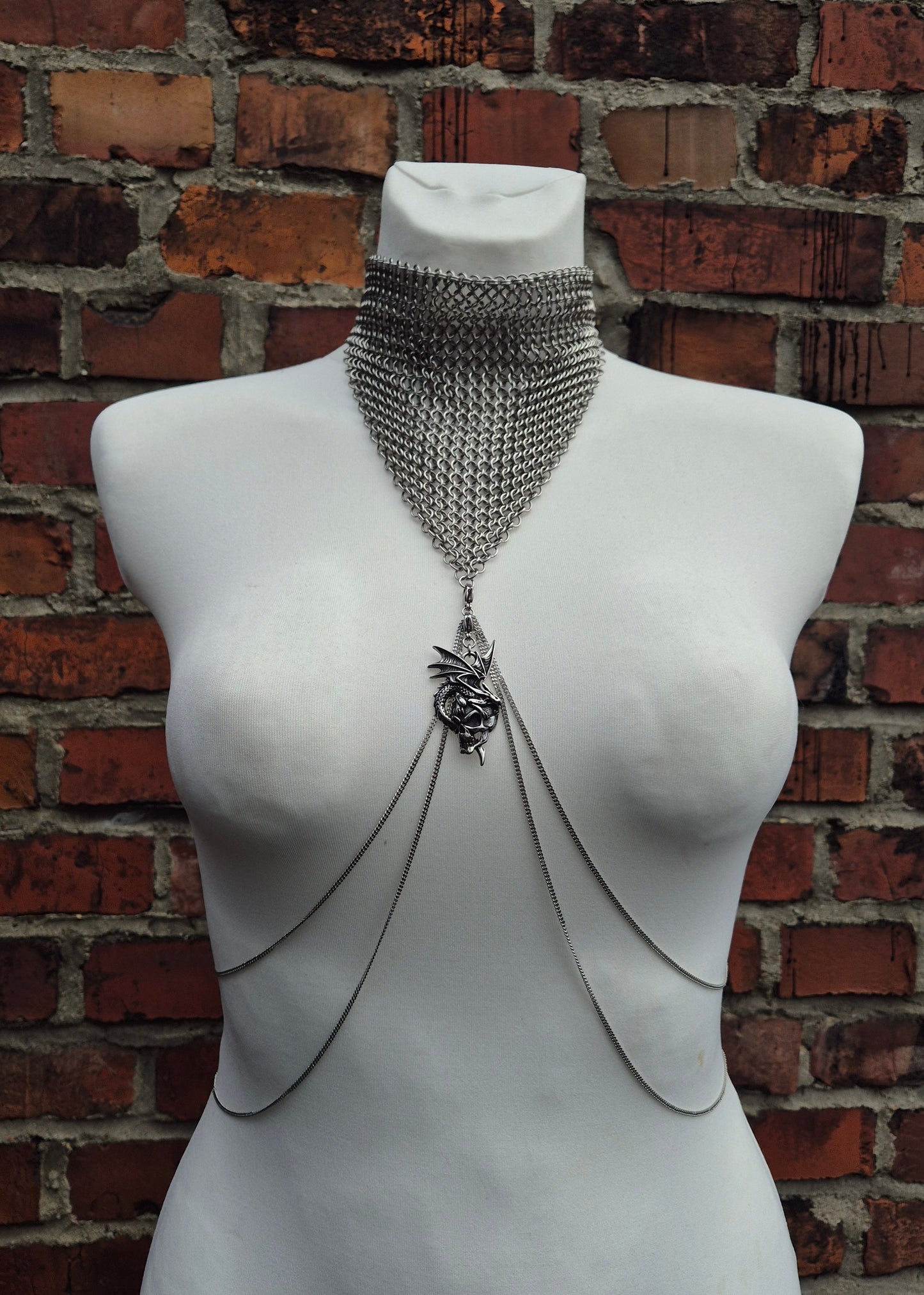 FORCEFUL chainmail necklace